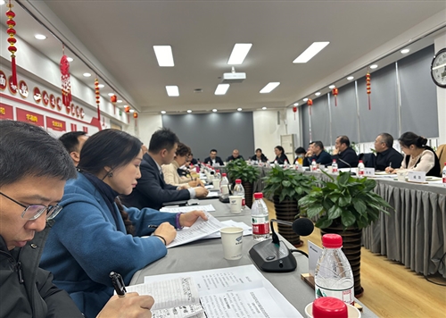 自治區(qū)科技廳黨組書記王成，烏魯木齊副市長祁曉冰帶隊對我市科技創(chuàng)新工作進(jìn)行調(diào)研